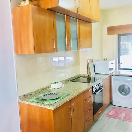 Modern 2br - Pool - Garage - *
